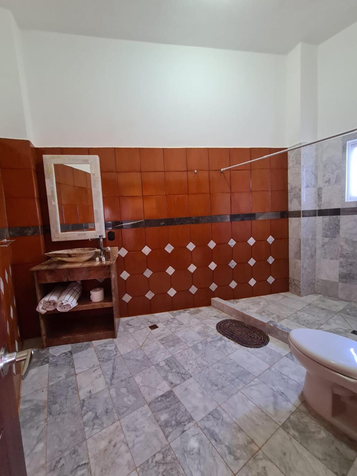 Hotel Alondra Los Laureles Exterior foto